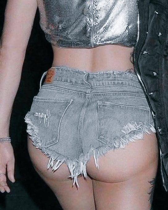 25P Lady Gaga's ASS