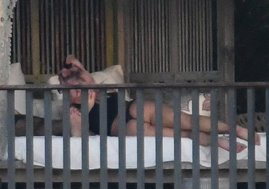 25P Lady Gaga's ASS
