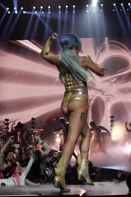 25P Lady Gaga's ASS