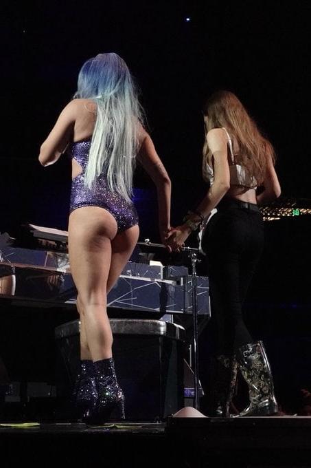 25P Lady Gaga's ASS