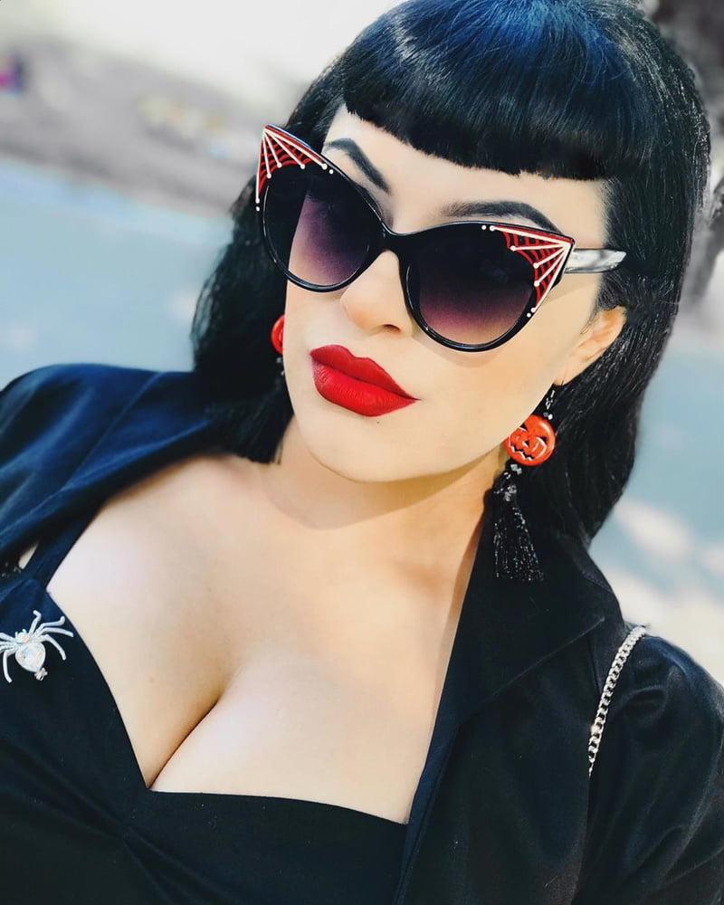 25P Fräulein Gothic