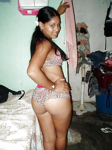 25P 7-BLACK AND EBONY SEXY