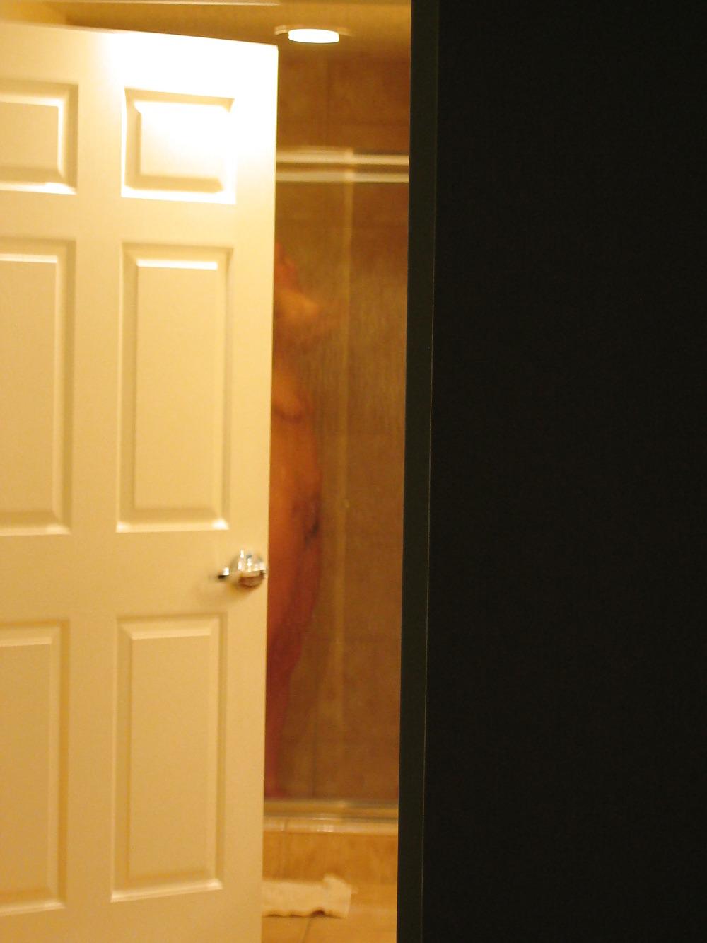 11P Hidden shower