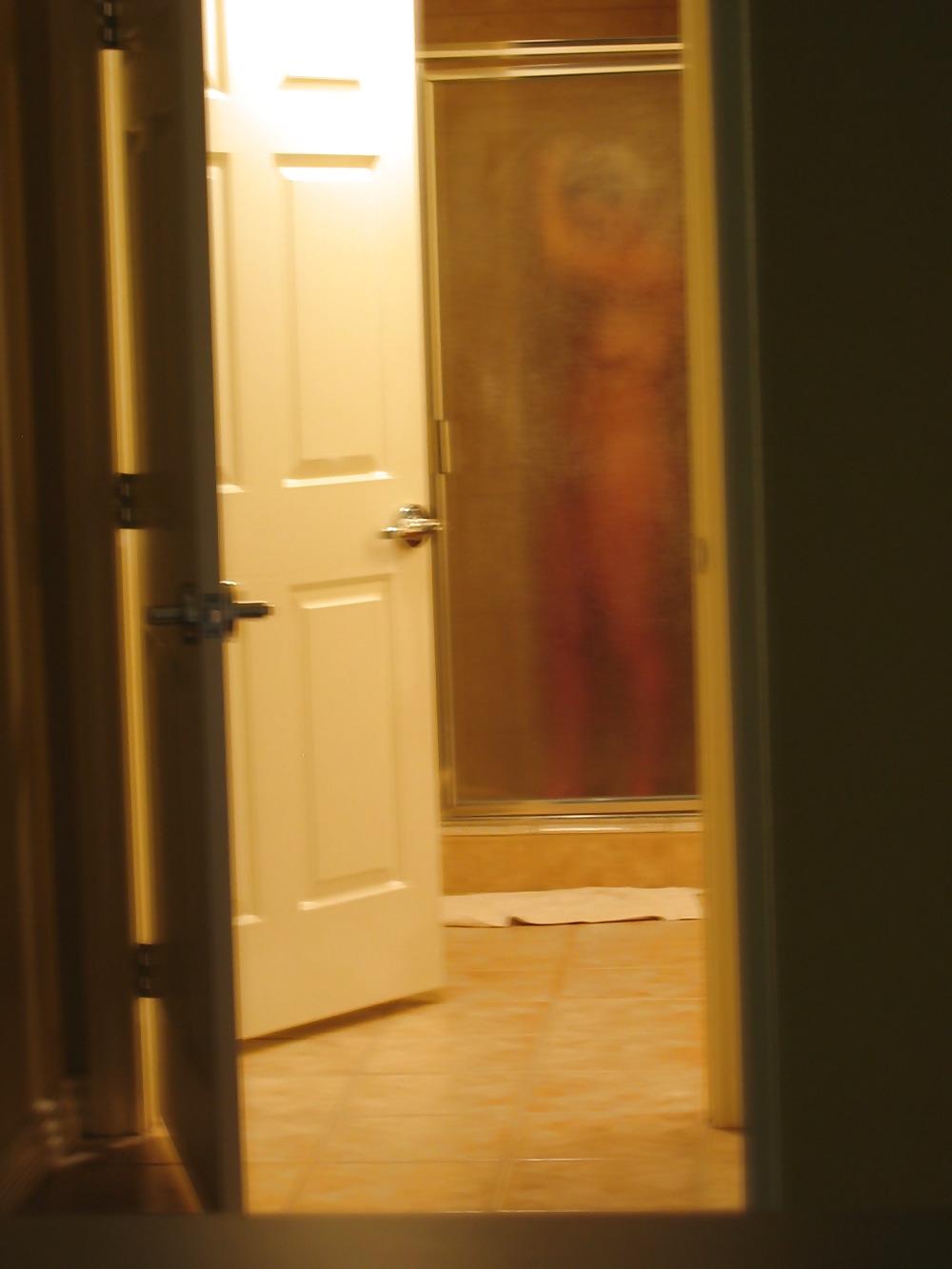 11P Hidden shower