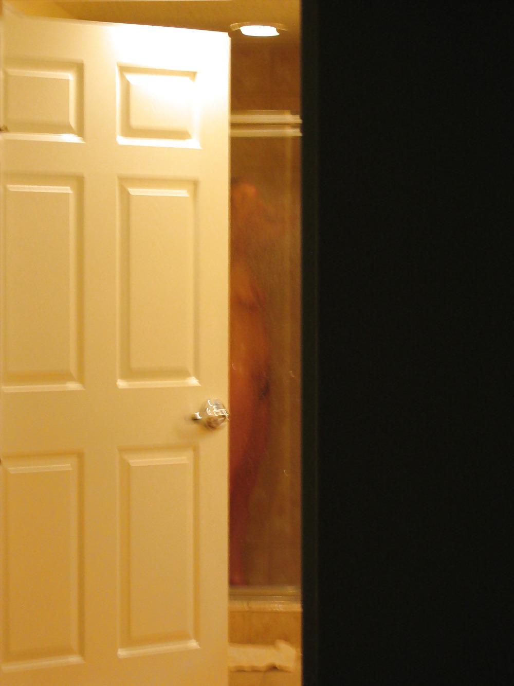11P Hidden shower