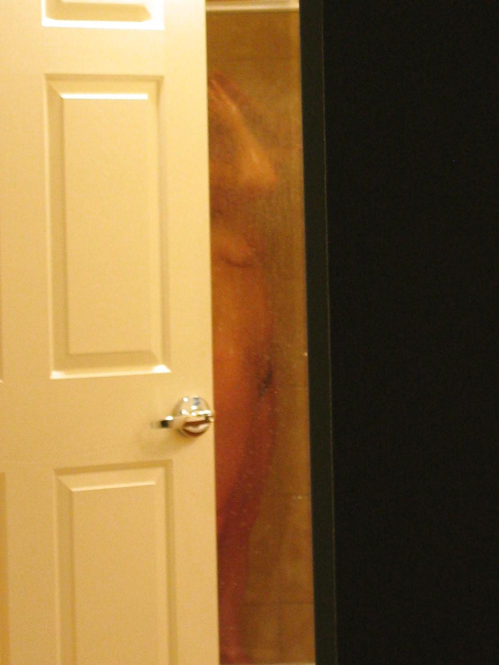 11P Hidden shower