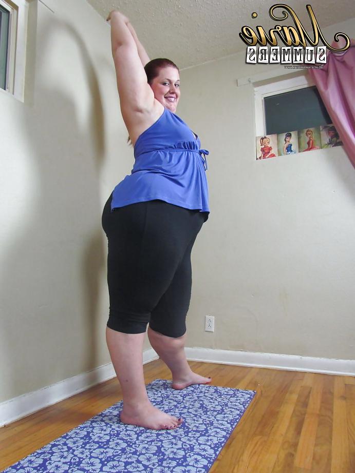 5P BBW Marie Summers Yoga