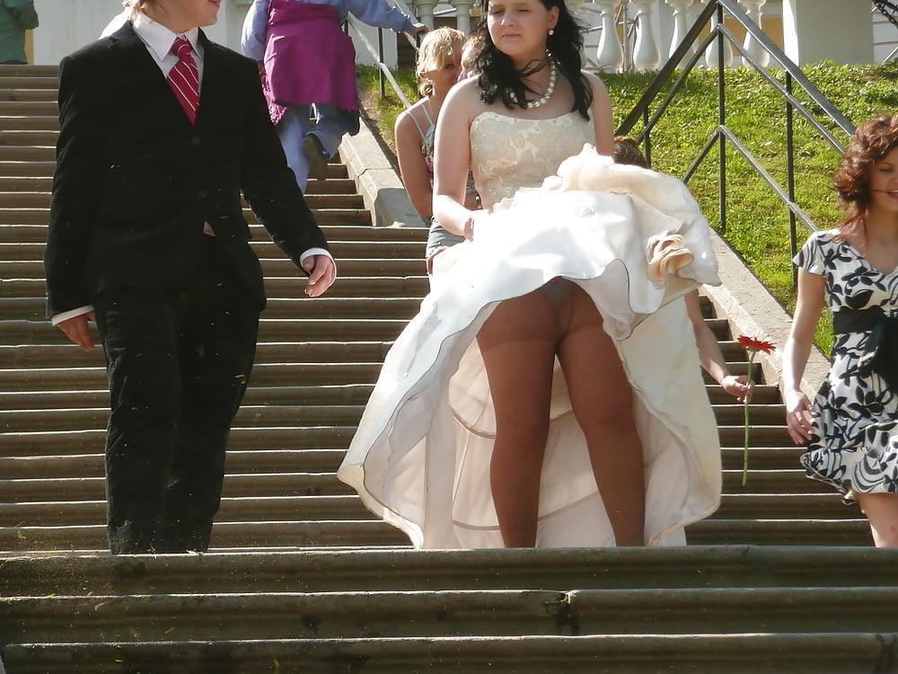 25P NAUGHTY BRIDES 3