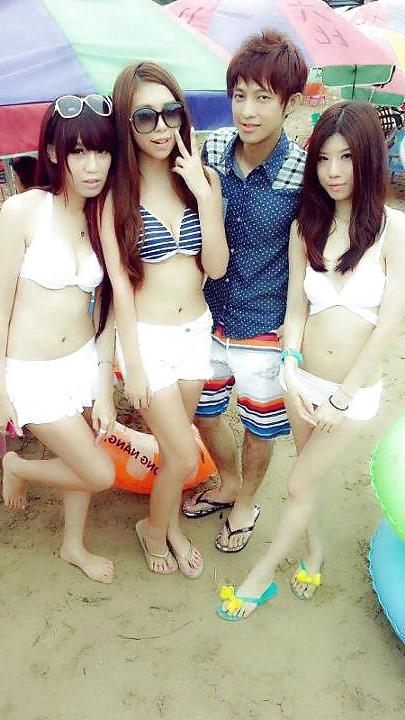 25P Asian girls 5