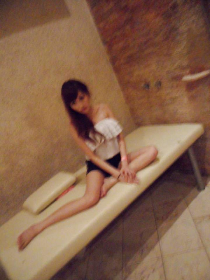25P Asian girls 5