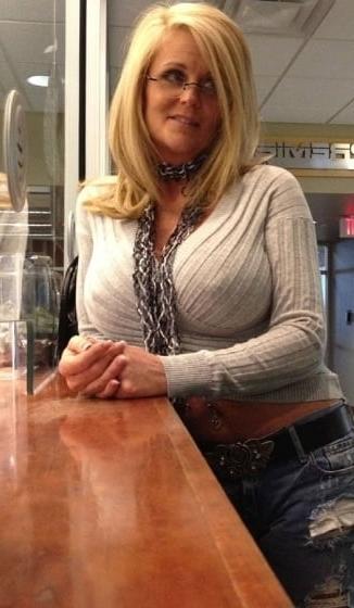 25P Winnipeg voyeur 2020