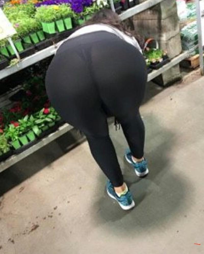 25P Winnipeg voyeur 2020