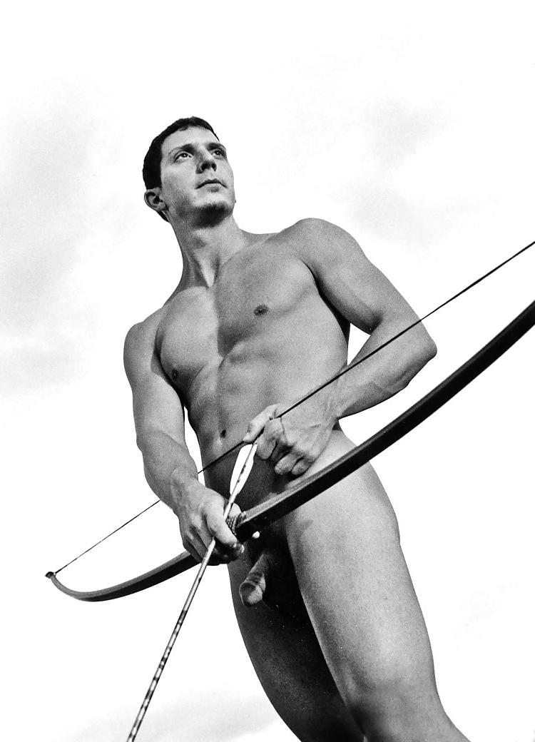 17P Naked Sport