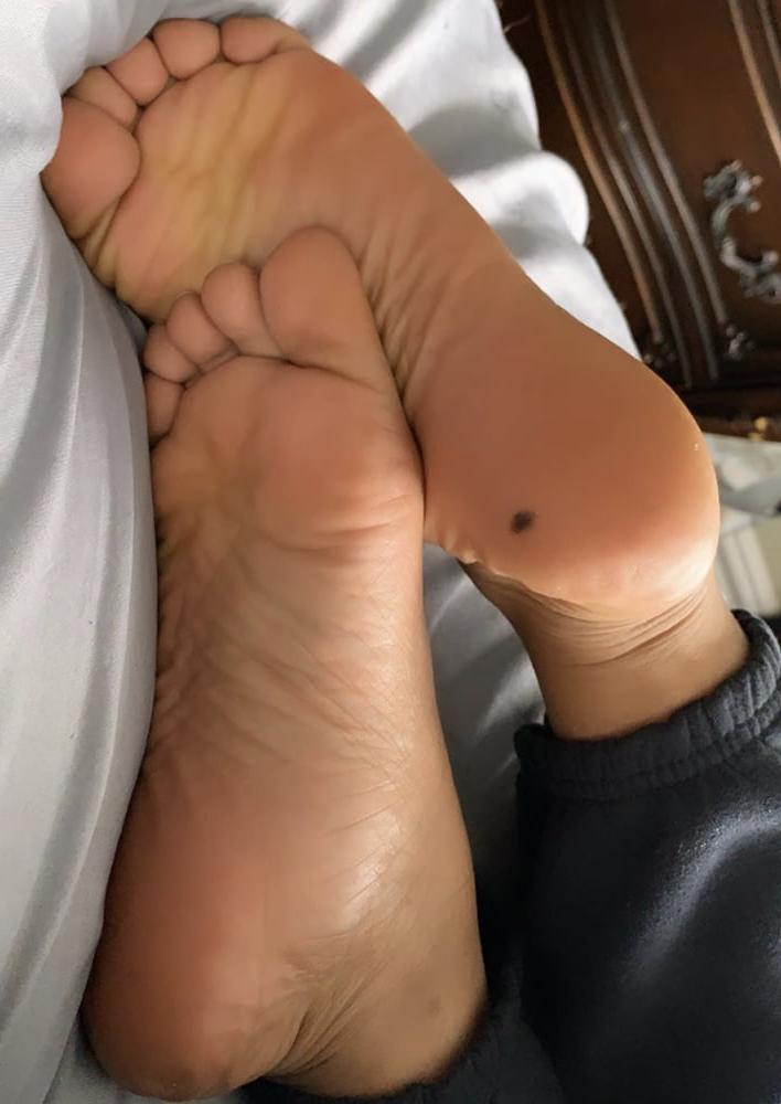 25P sexy BLACK toes and soles pt9