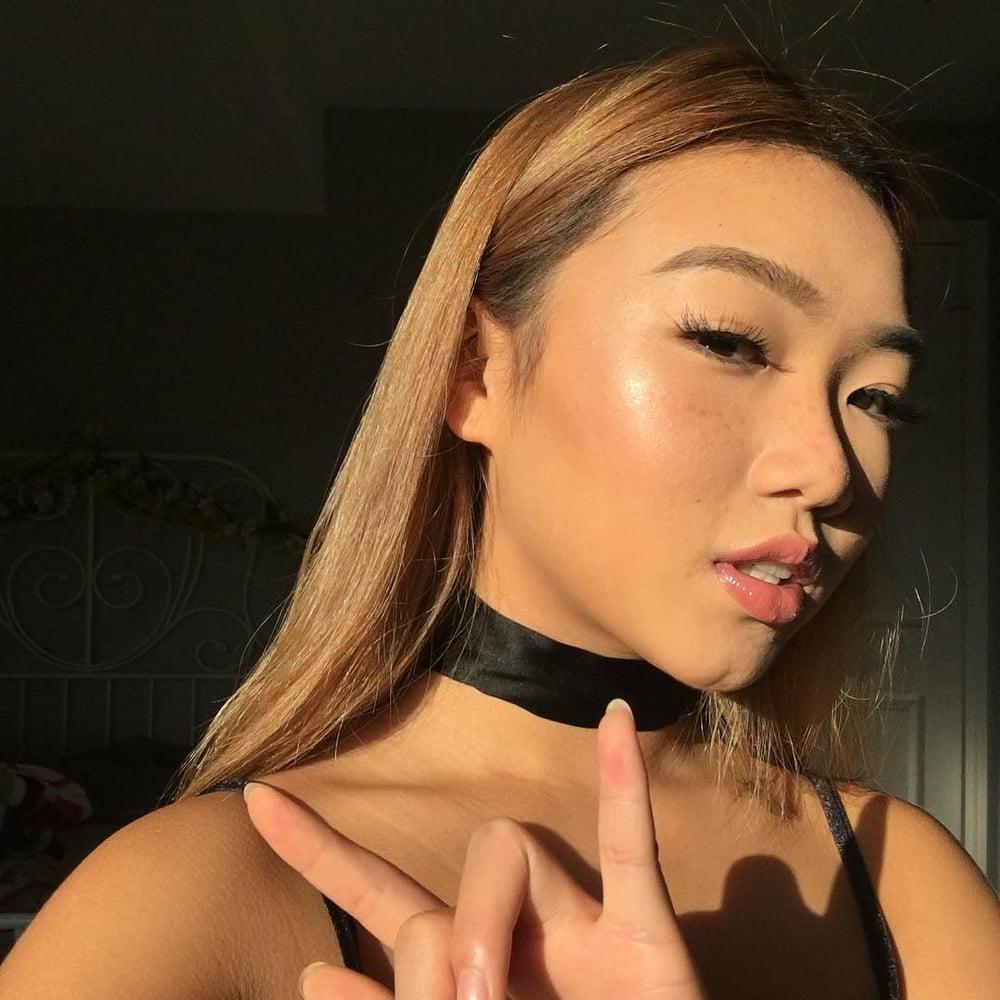 25P Insta Babe 18