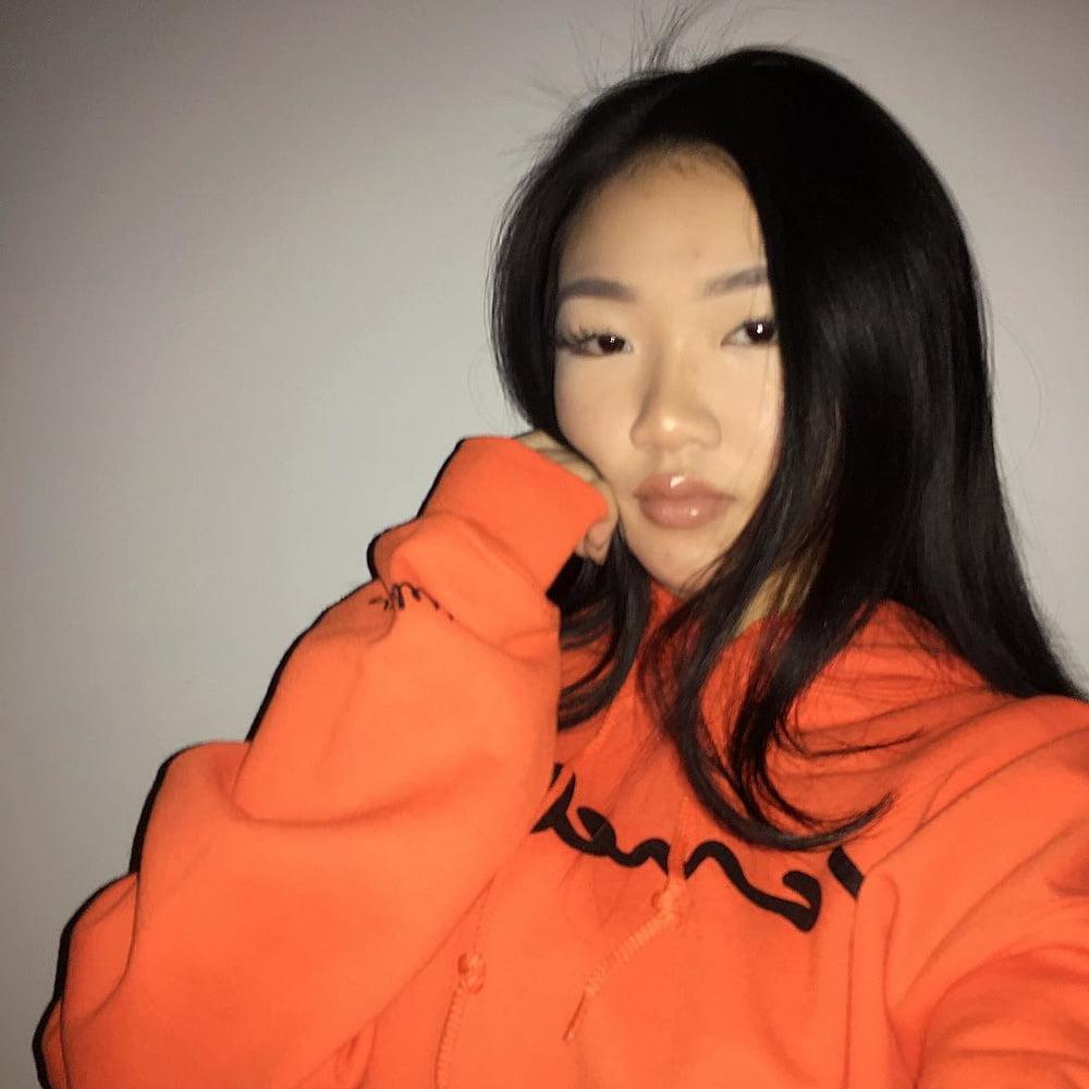 25P Insta Babe 18