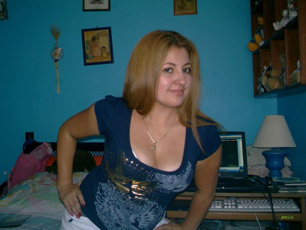 15P Non Nude