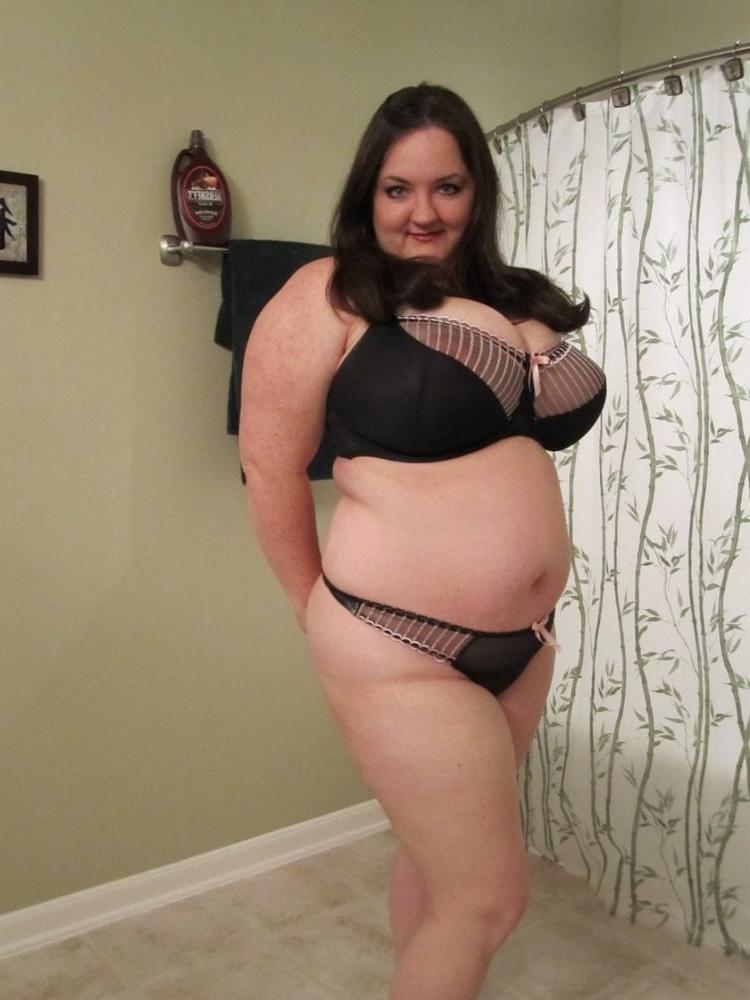 15P Bbw mix 921 (In lingerie)