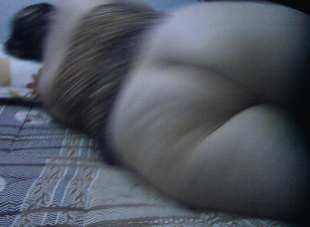 17P Beautifull arab lady