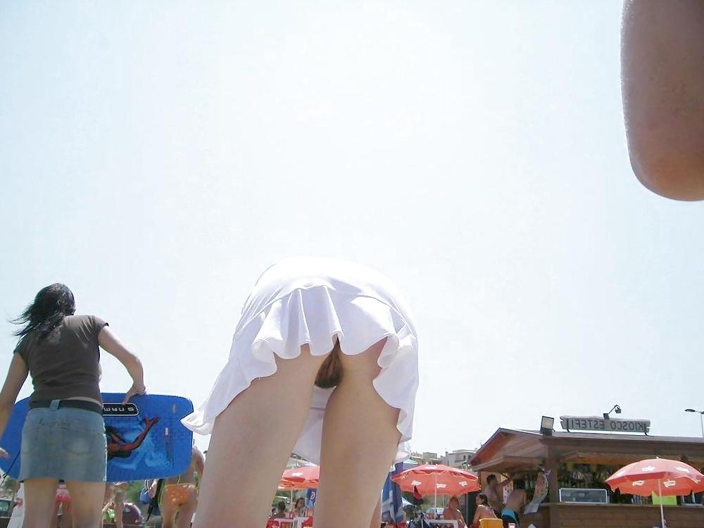 19P Nice upskirt