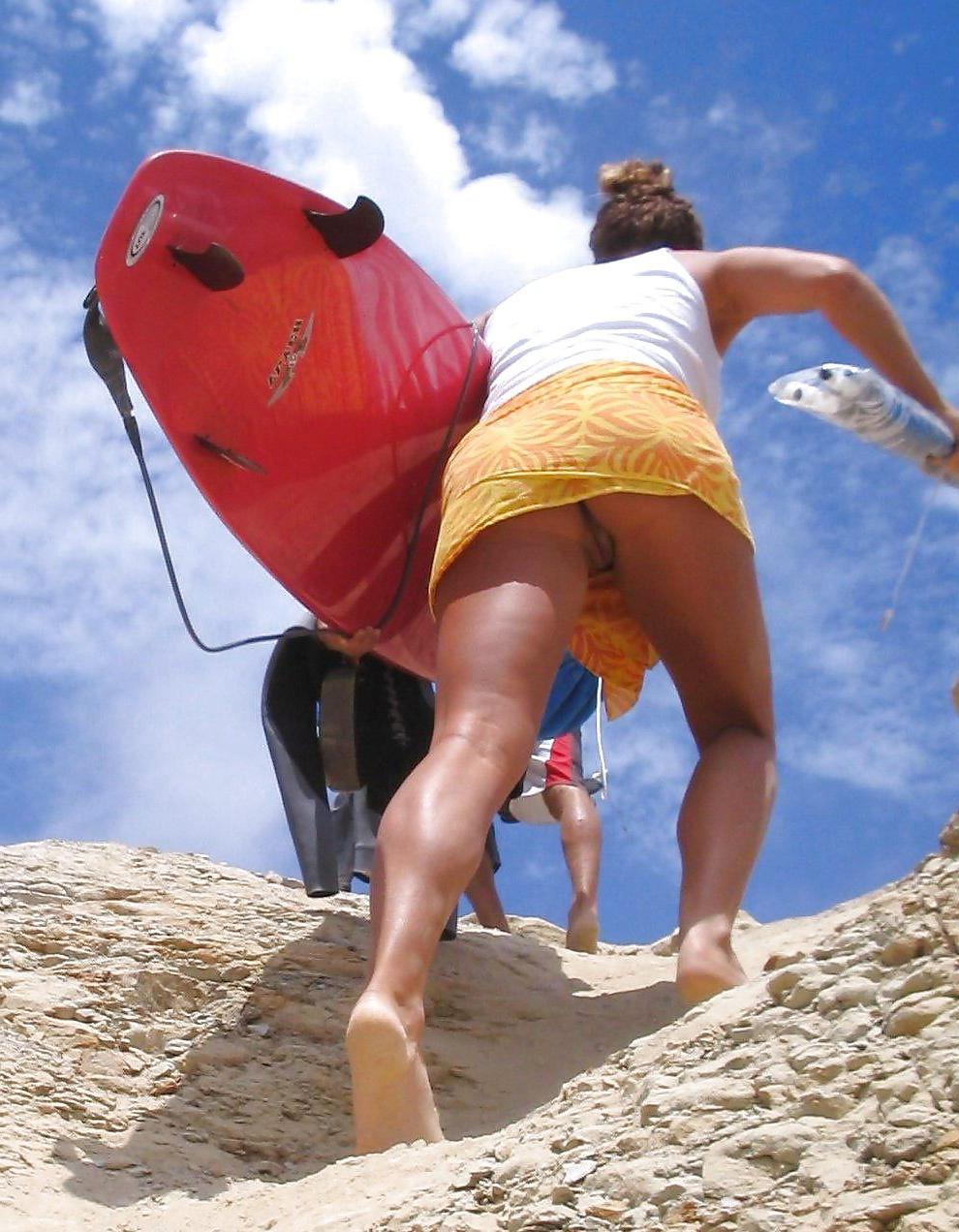 19P Nice upskirt