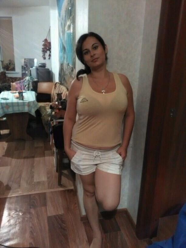 10P Vollbusige Russin 3653