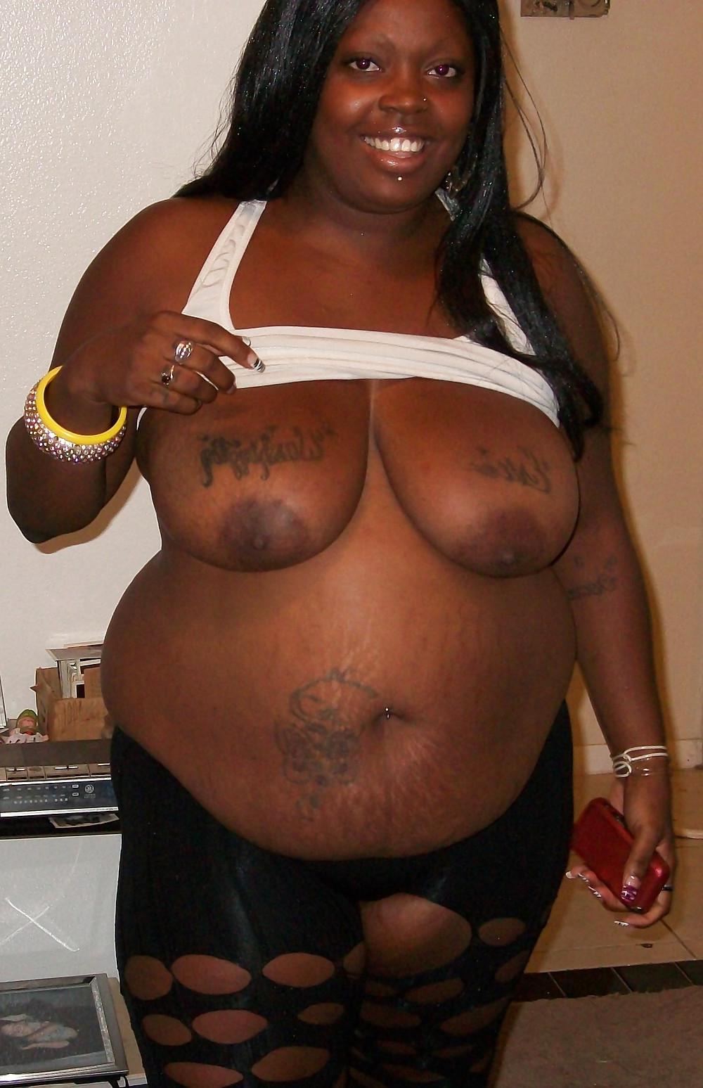 14P Busty & Big Ebony Girl