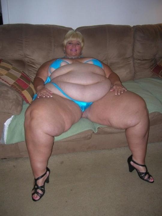 16P BBw mix 830 (In bikini)