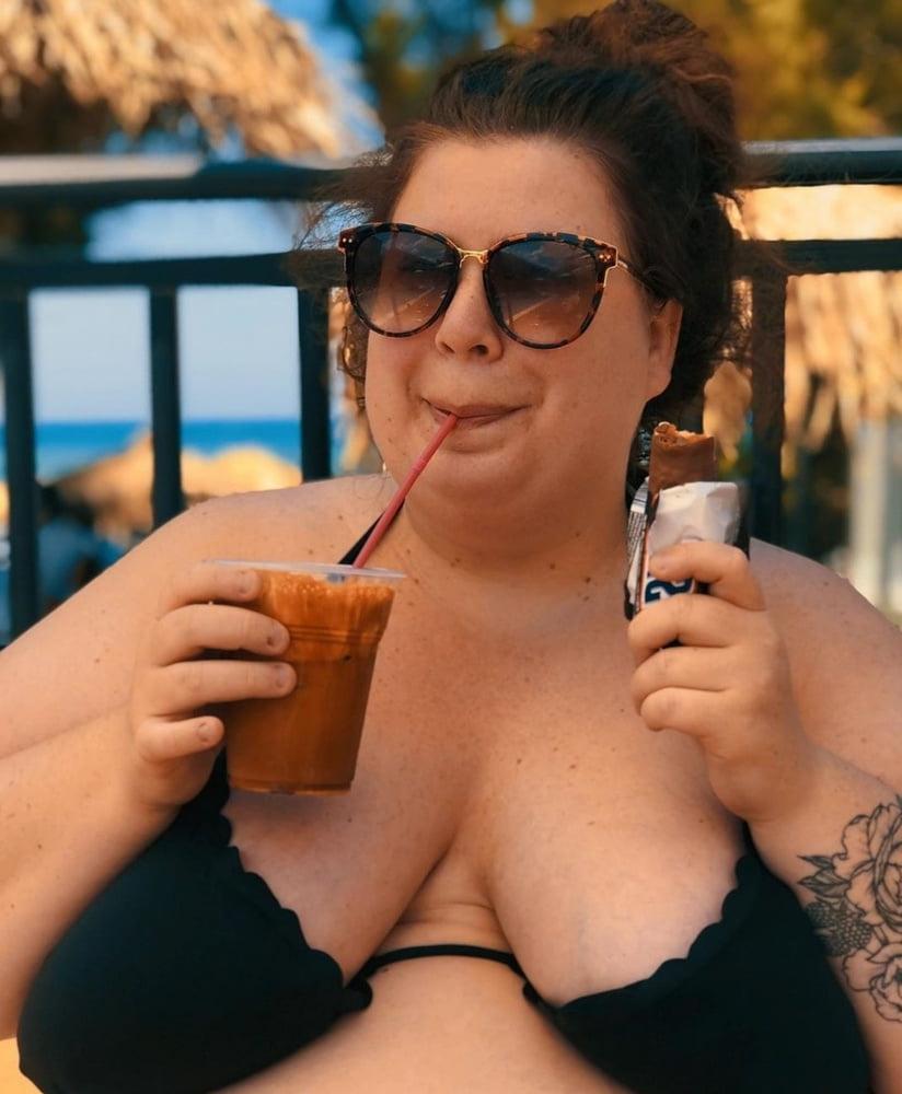 16P BBw mix 830 (In bikini)