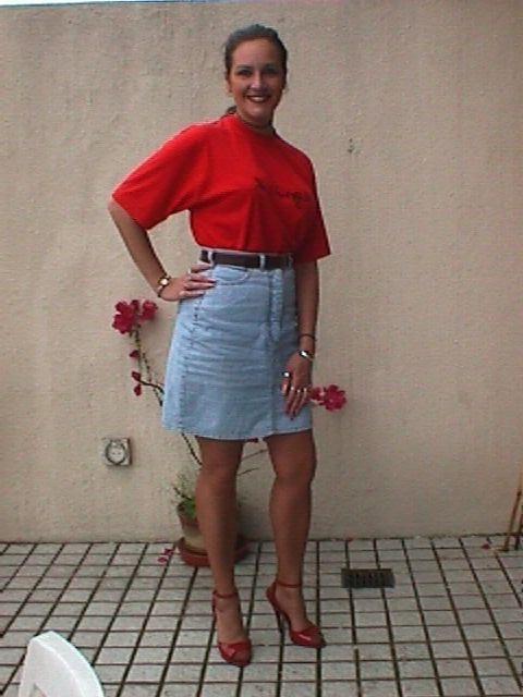 25P CLOTHED 39