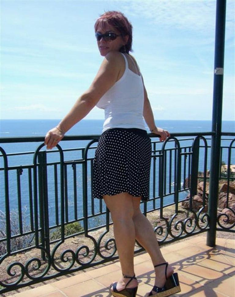25P CLOTHED 39
