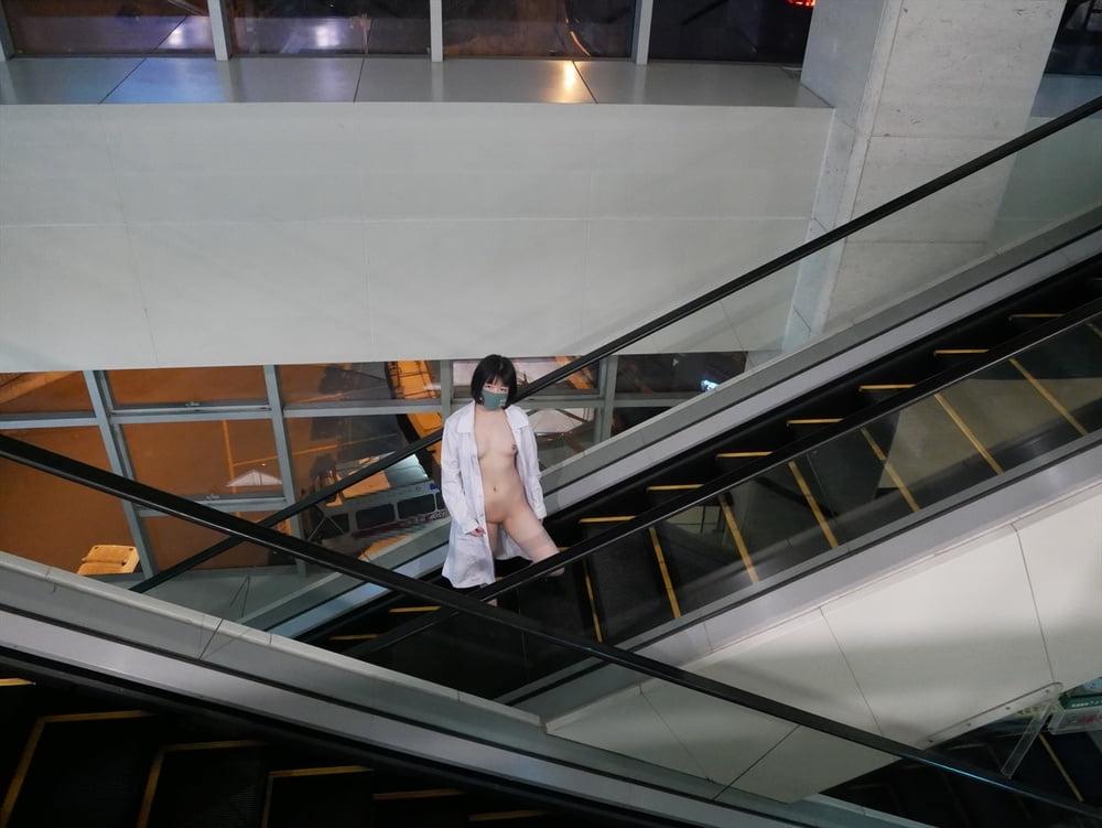 25P Amateur Asian 2204
