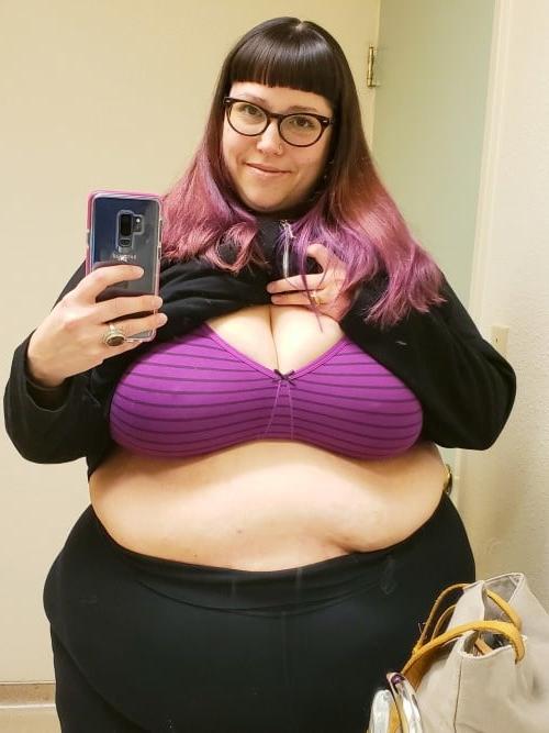 16P Bbw mix 936 (In bra)