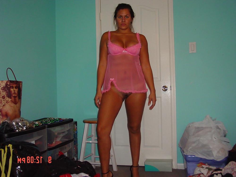 25P Voluptuous teen From SmutDates.com