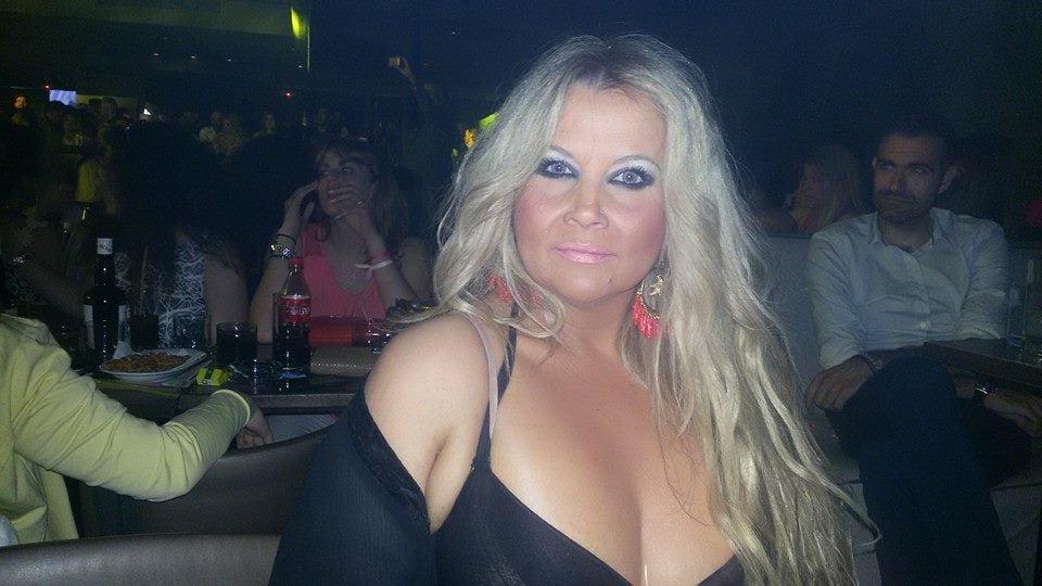 25P Greek Huge Tits MILF vol 2