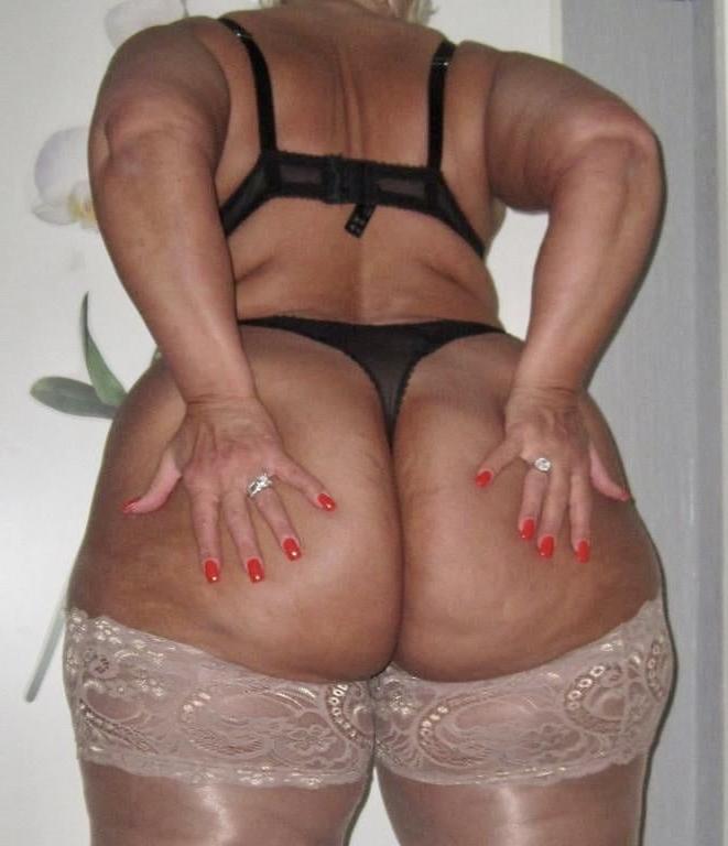 25P Im Fucking that Granny In the Ass 2020 Spring Edition