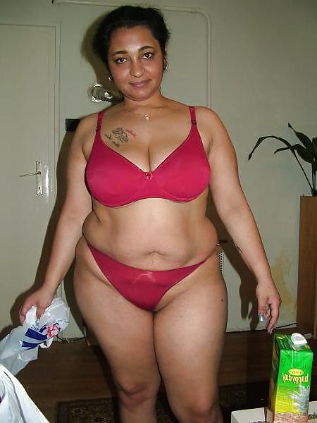 25P Ebony Girls