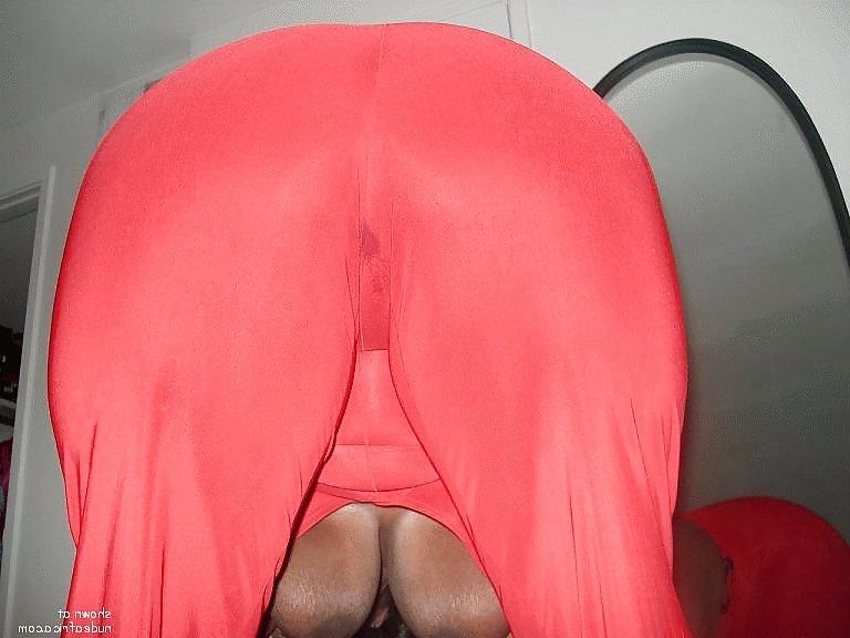 25P Ebony mature red