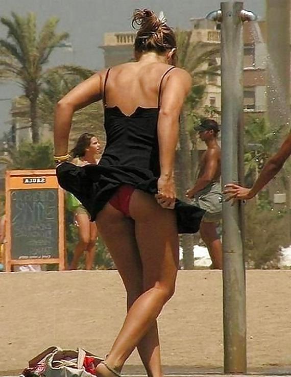 13P Girls in short skirts - 9 (naughty wind, non nude)