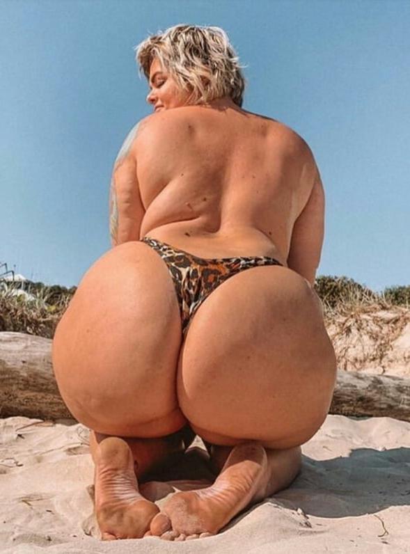 25P Webtastic Special: Granny Time Vol.1187