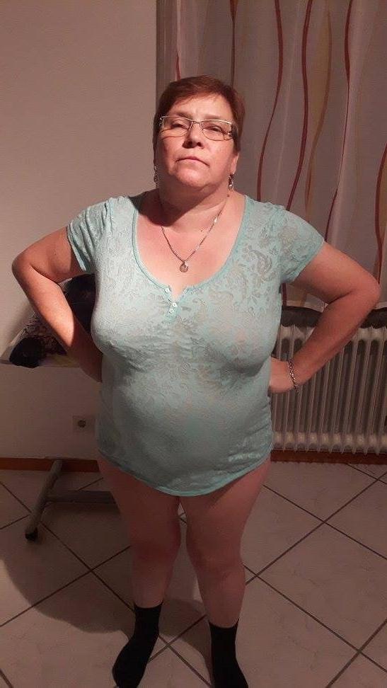 20P Granny - See Through 2