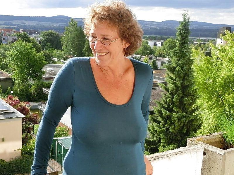 20P Granny - See Through 2