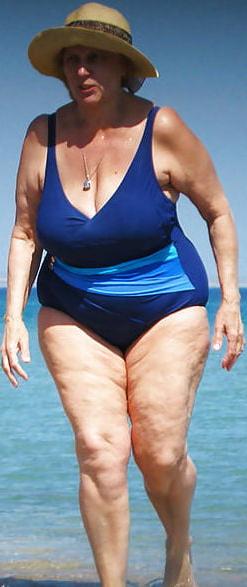 20P Granny Beach 3