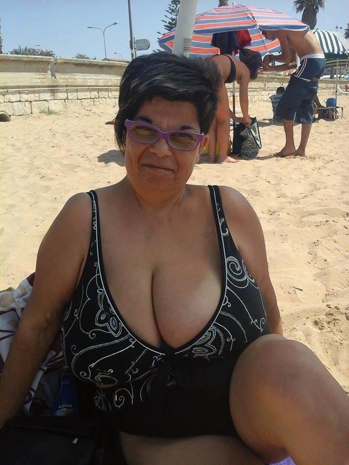 20P Granny Beach 3