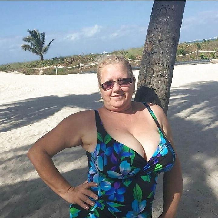 20P Granny Beach 3