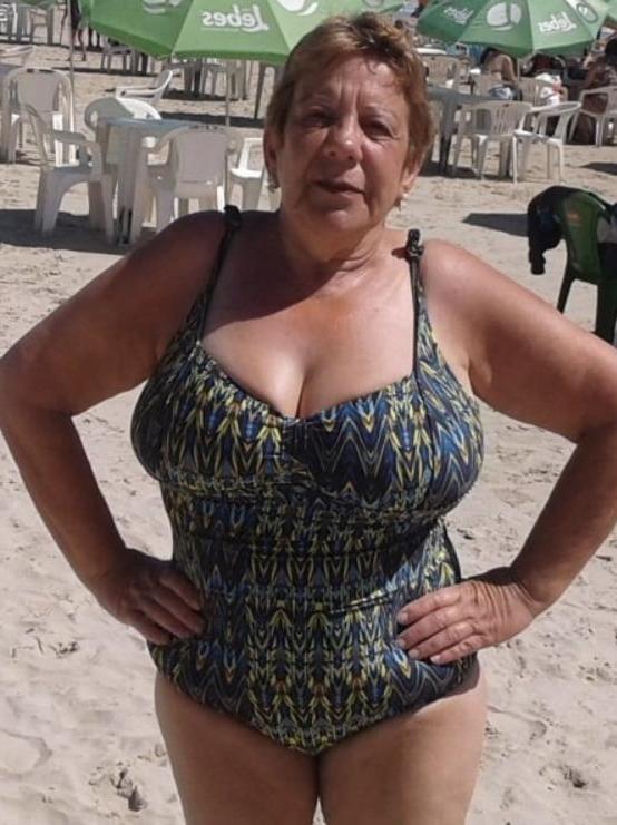 20P Granny Beach 3