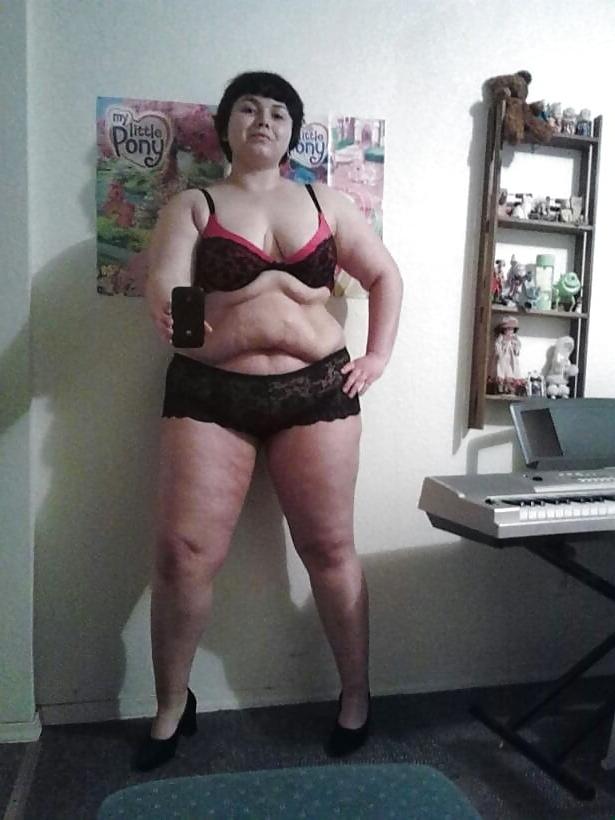 16P Bbw mix 705 (In bra)
