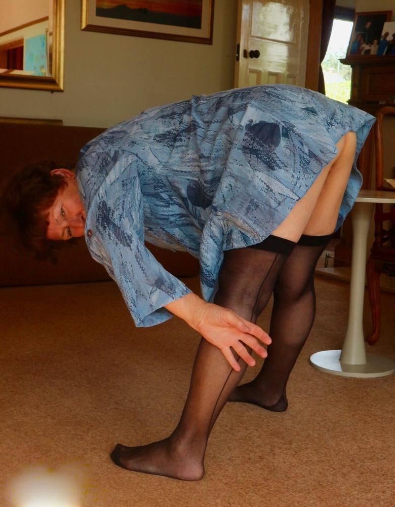 25P Sexy granny 57