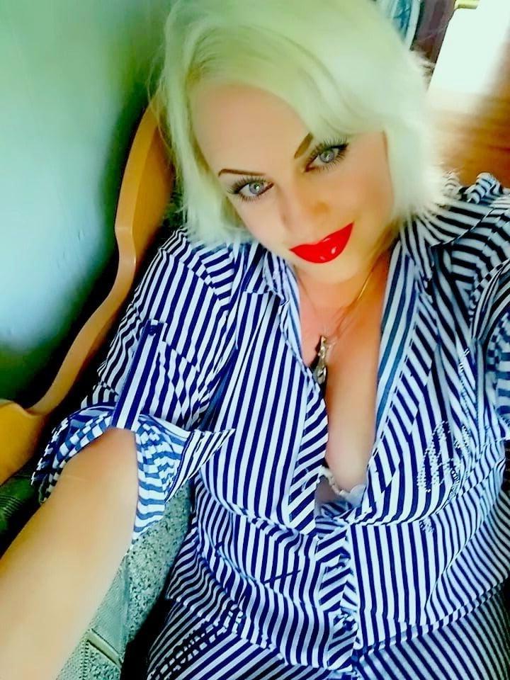 25P Russian milf 16