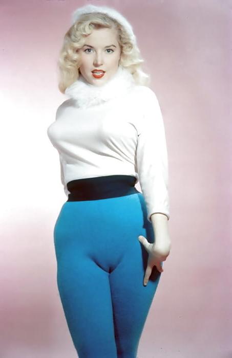25P CLOTHED MATURES 4